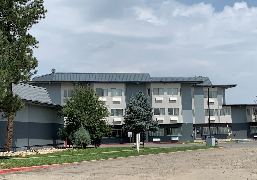 Pagosa Lodge - photo 3