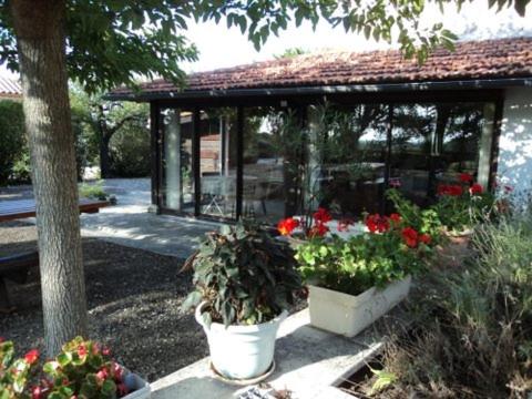 Le Moulin — hotel in Sauzet