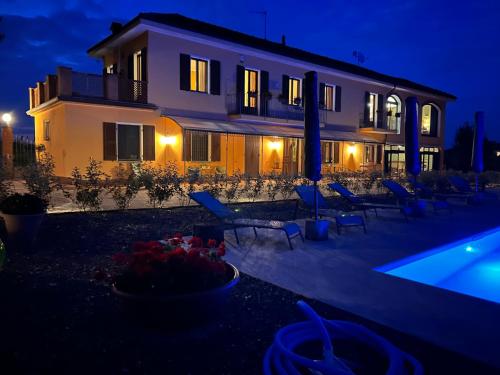 Sorriso Dei Maestri — 4-Star Luxury Hotel in Calosso, Italy