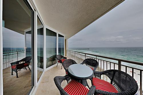 The Pearl of Navarre #904 — 4-Star Luxury Hotel in Navarre, United States