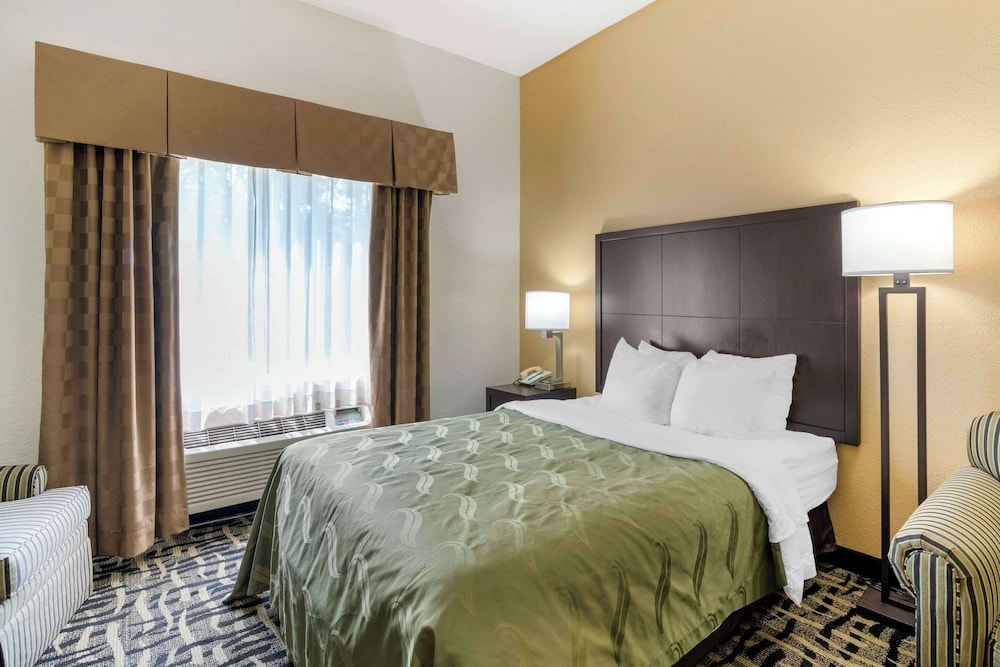 Spark by Hilton La Grange - photo 9