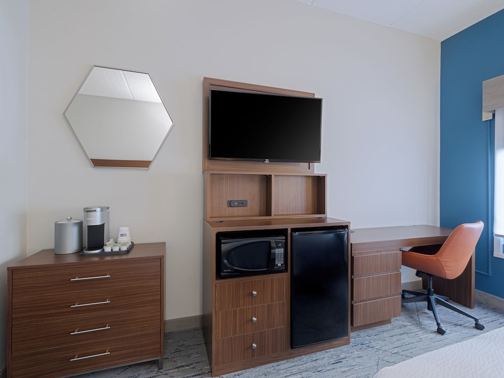 Holiday Inn Express & Suites Augusta West Fort Gordon by IHG - photo 23