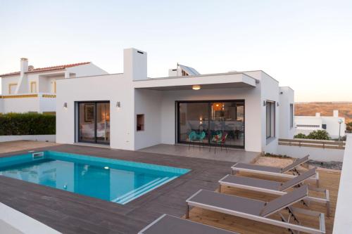 Cairnvillas Le Maquis C34 Luxury Villa with Private Pool near Beach — 4-Star Luxury Hotel in Aljezur, Portugal