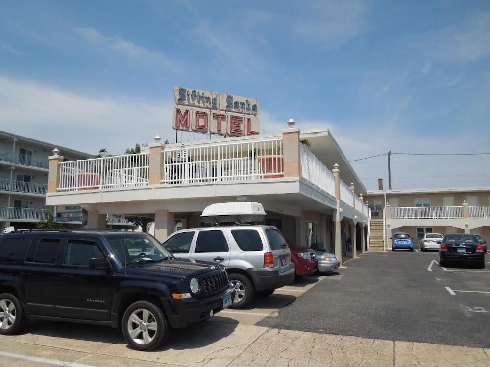 The Sifting Sands Motel - photo 42