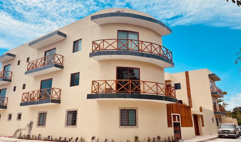 Hotel Manglar Suites in Chetumal, Mexico