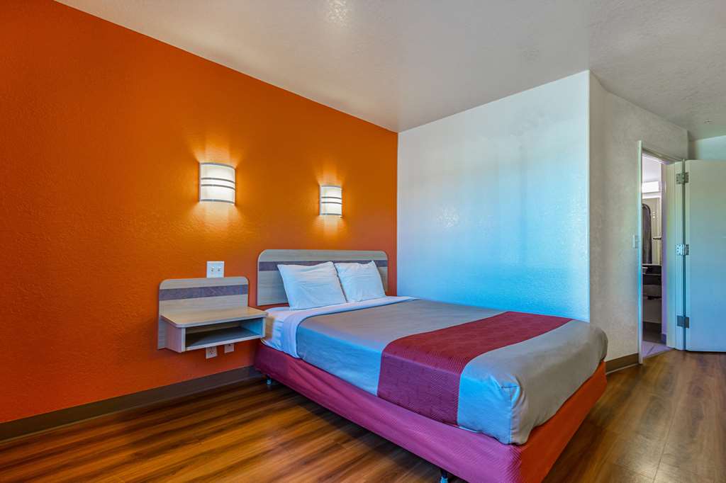 Motel 6 Beatty Death Valley - photo 7