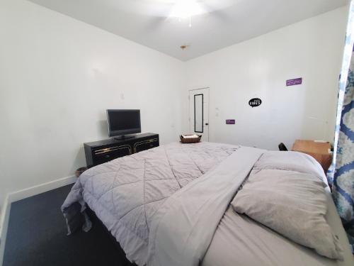 Private Room Near To Downtown Churchill Downs Uofl Airport Kentucky Expo Center — Louisville