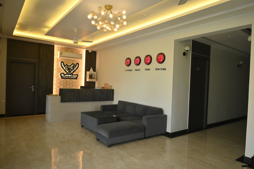 The carnation mound - carbon neutral hotel in Rishikesh
