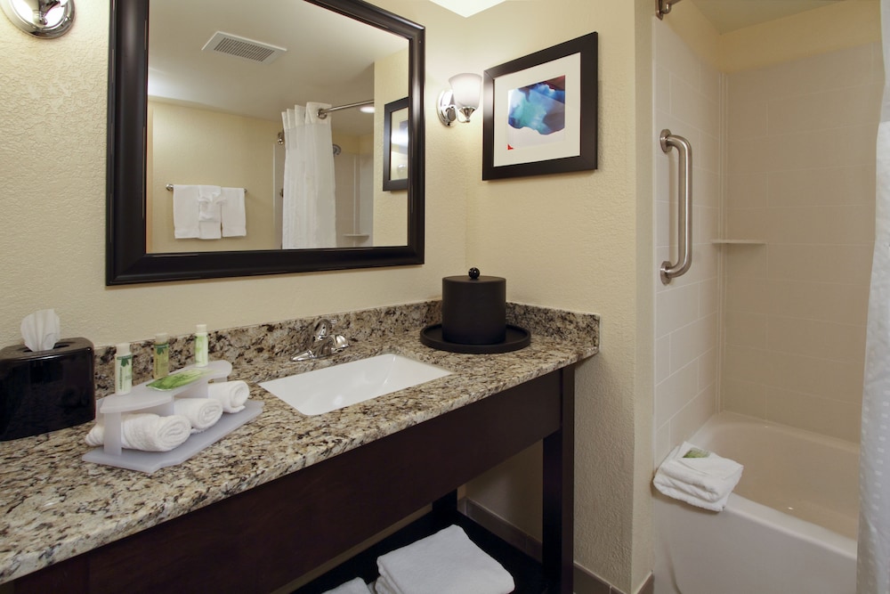 Holiday Inn Express Augusta Downtown by IHG - photo 17