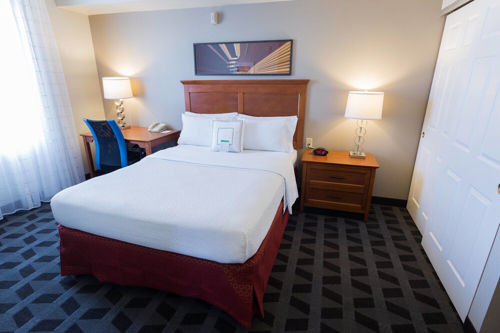 TownePlace Suites by Marriott Sunnyvale Silicon Valley - photo 13