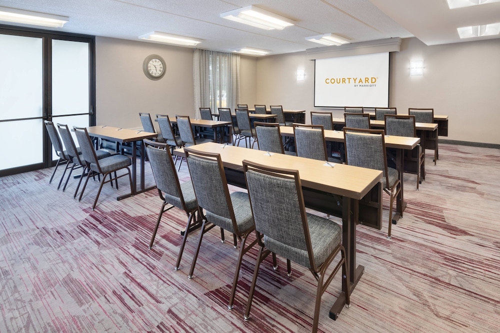 Courtyard Augusta Marriott - photo 29