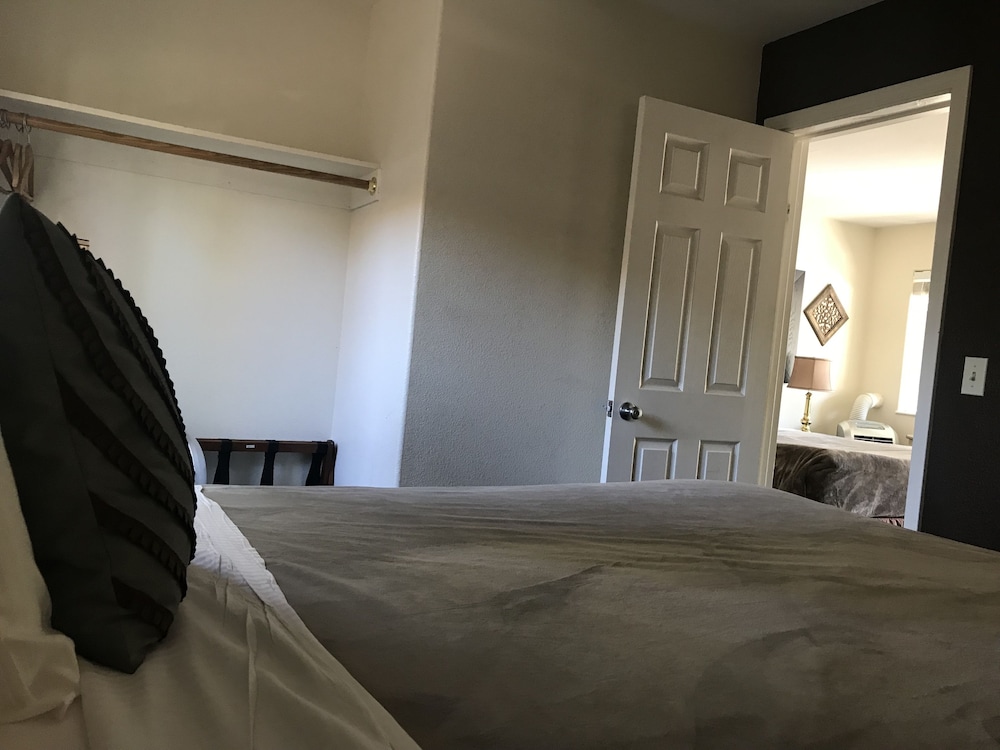 Paradice Motel - photo 4