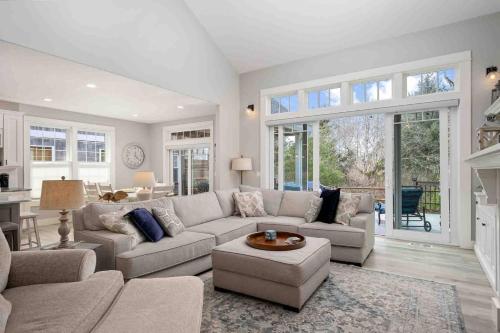 The Nedonna Nest in Rockaway Beach, United States