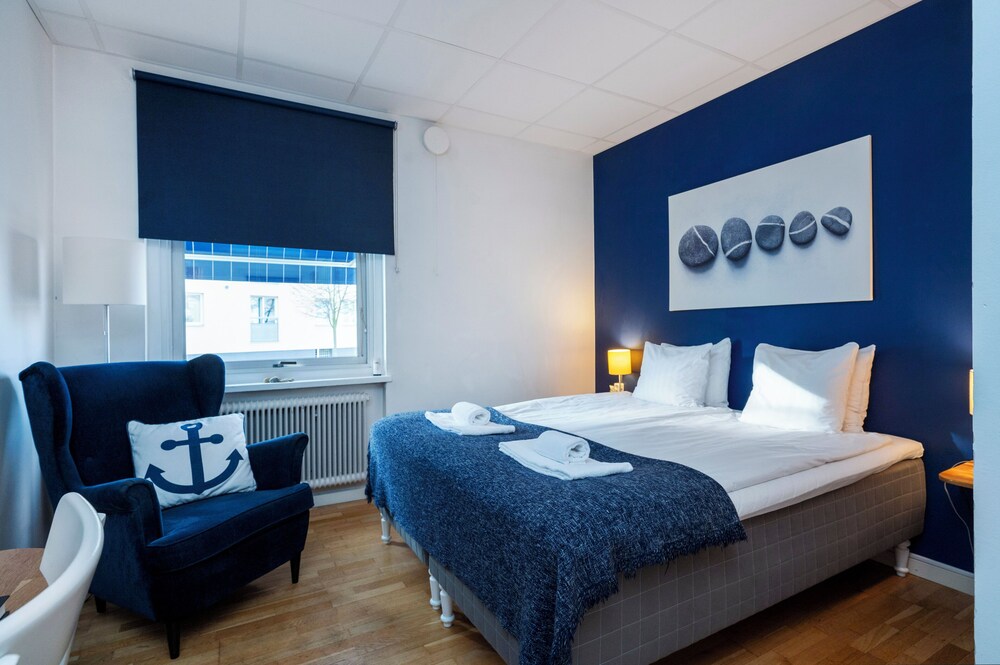 Port Hotel — hotel in Karlshamn