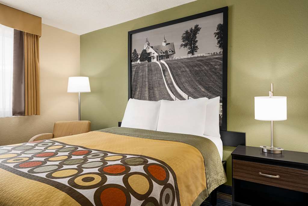 Super 8 by Wyndham Maysville KY - photo 18