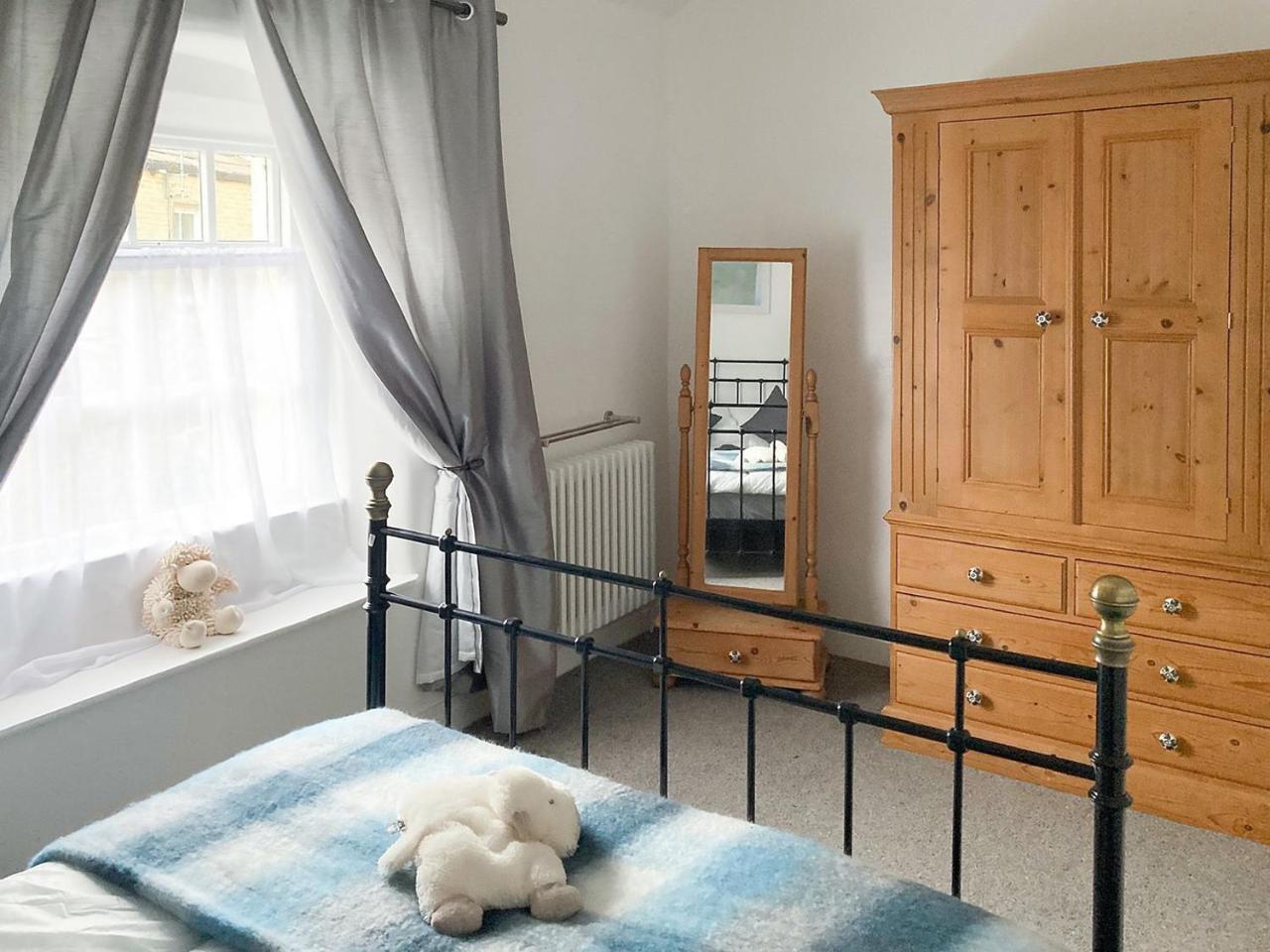 The White Cottage — 4-Star Luxury Hotel in Gargrave, United Kingdom