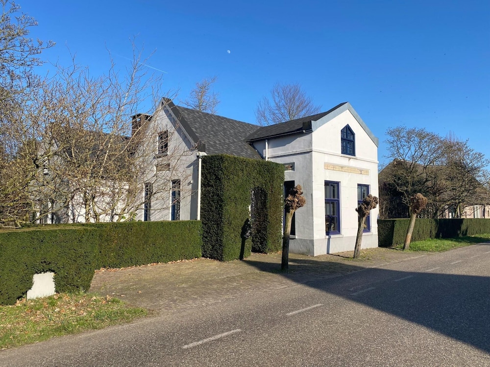Holiday Home In Leende For Ten Person 19406572 — Leende