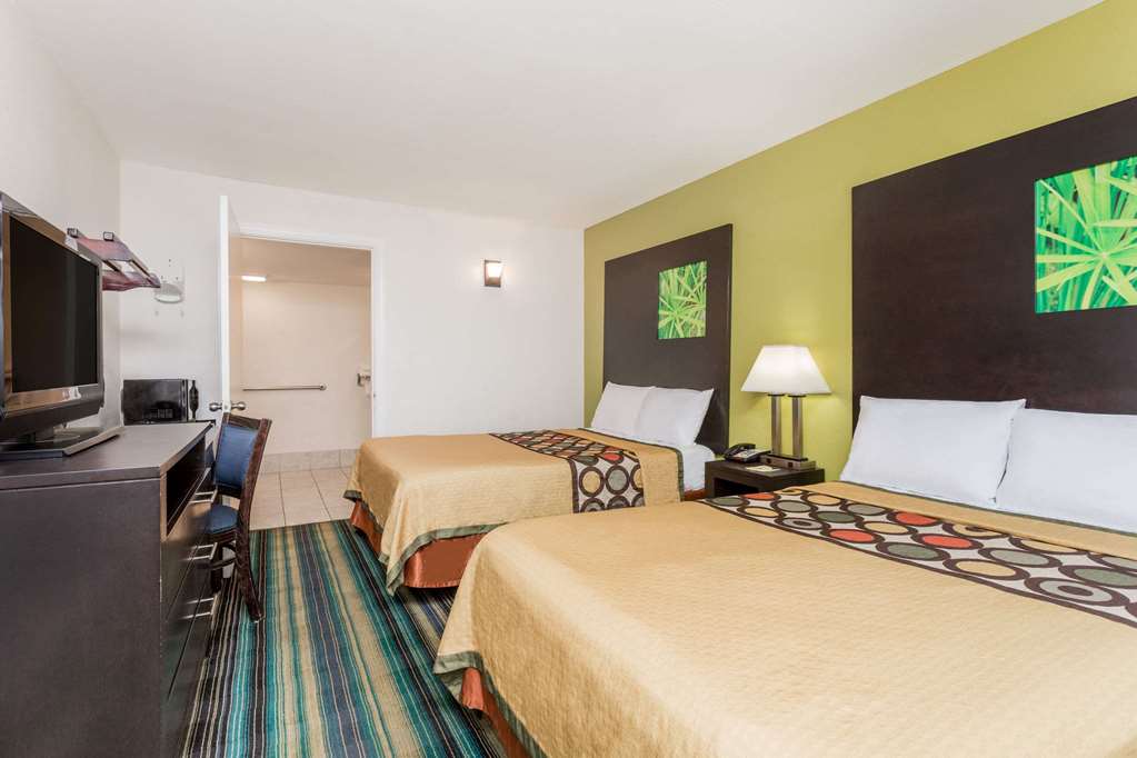 Super 8 by Wyndham Augusta - photo 6