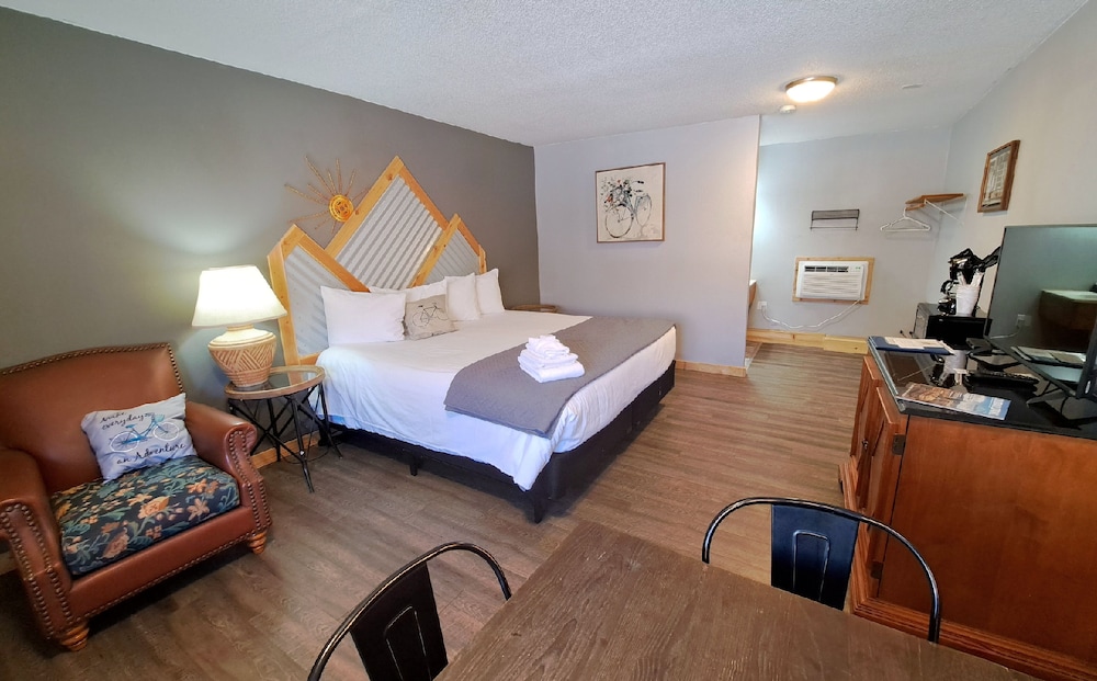 Buffalo Lodge Bicycle Resort - photo 40
