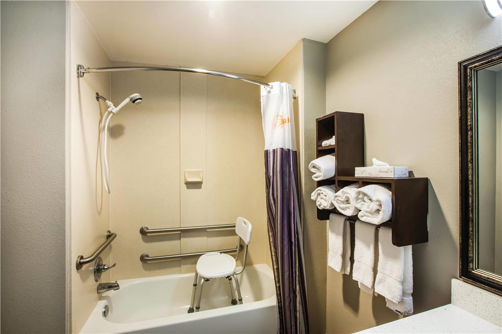 La Quinta Inn & Suites by Wyndham Baton Rouge Denham Springs - photo 15