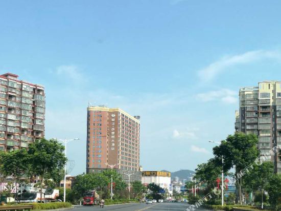 Yinhe Guliju Hotel — hotel in Xiangxiang