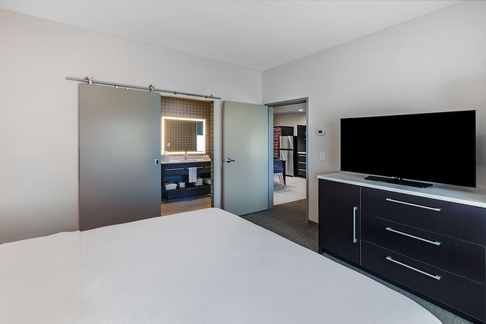 Home2 Suites by Hilton Midland East - photo 8