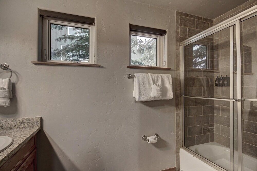 539 Granite St - photo 7