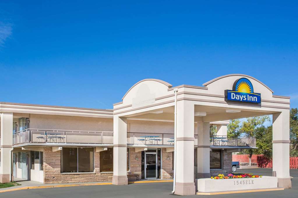 Days Inn by Wyndham Rock Springs