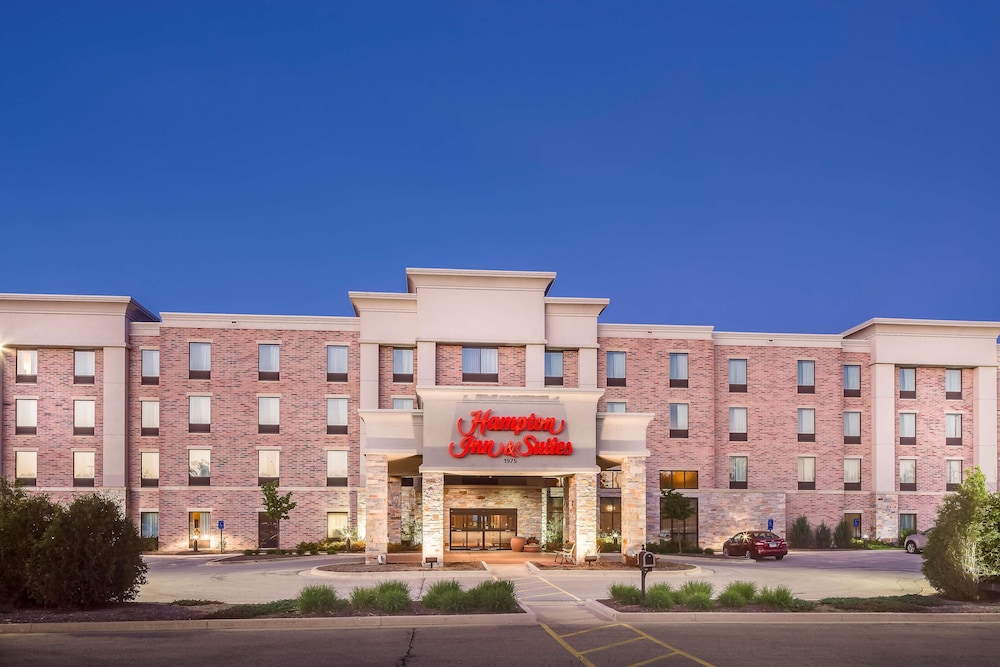 Hampton Inn & Suites West Bend - photo 41