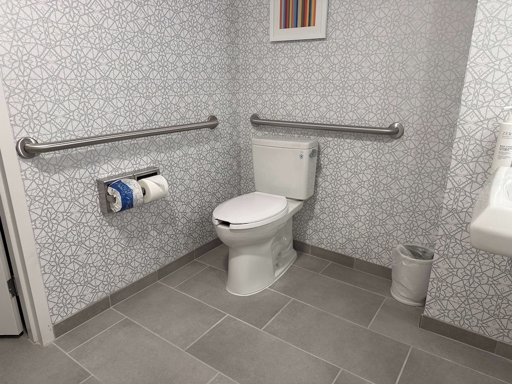 Hampton Inn Milpitas - photo 29