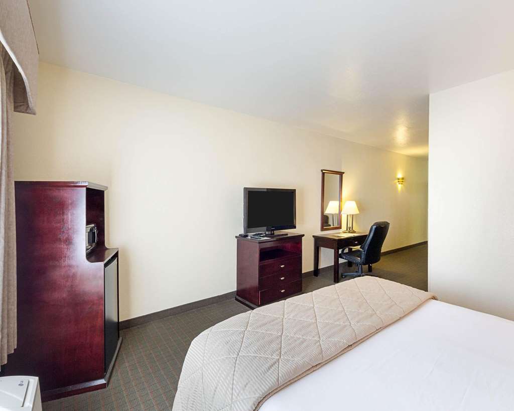 Quality Inn & Suites Kerrville - photo 22