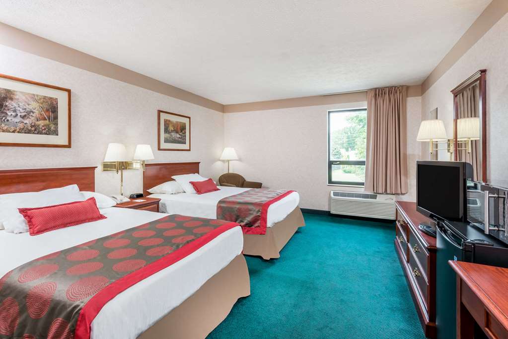 Ramada by Wyndham Strasburg Dover - photo 14