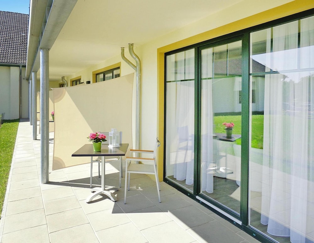 Appartements am Heidensee in Schwerin — 4-Star Luxury Hotel in Schwerin, Germany