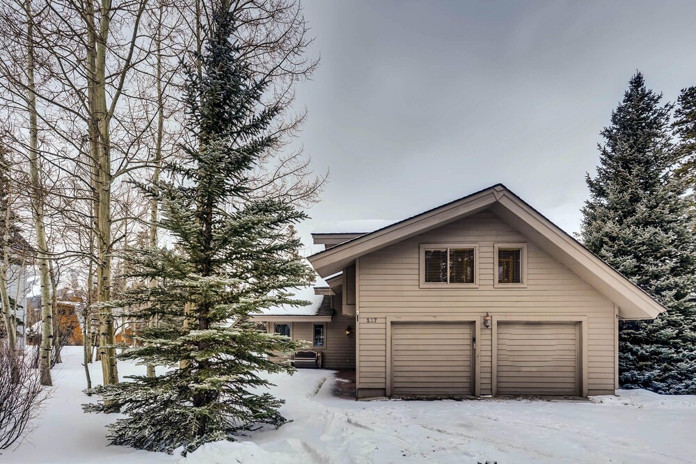 Lazy Bear - last minute hotel in Breckenridge