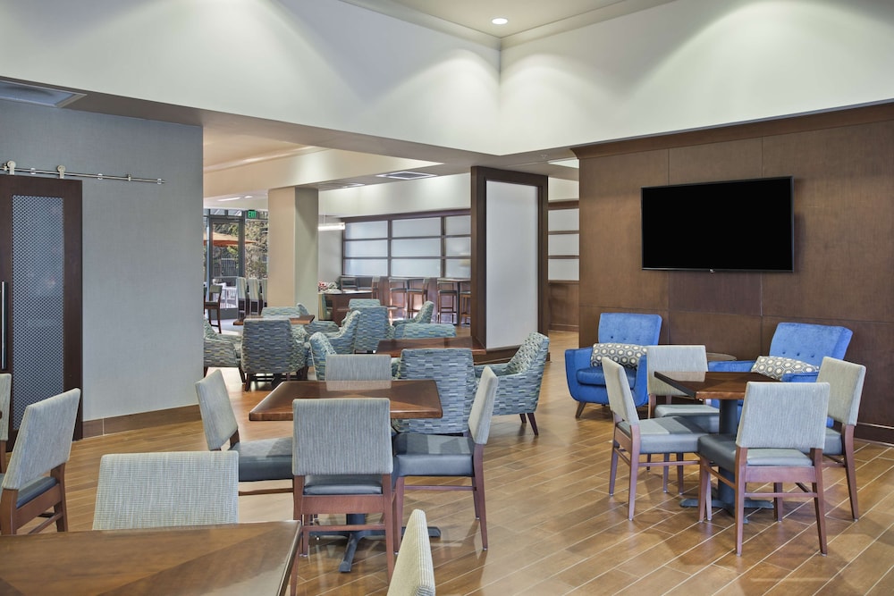 Hampton Inn & Suites Little Rock Downtown - photo 24