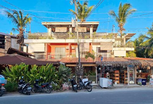 RedDoorz @ Hergem Siargao Inn in General Luna, Philippines