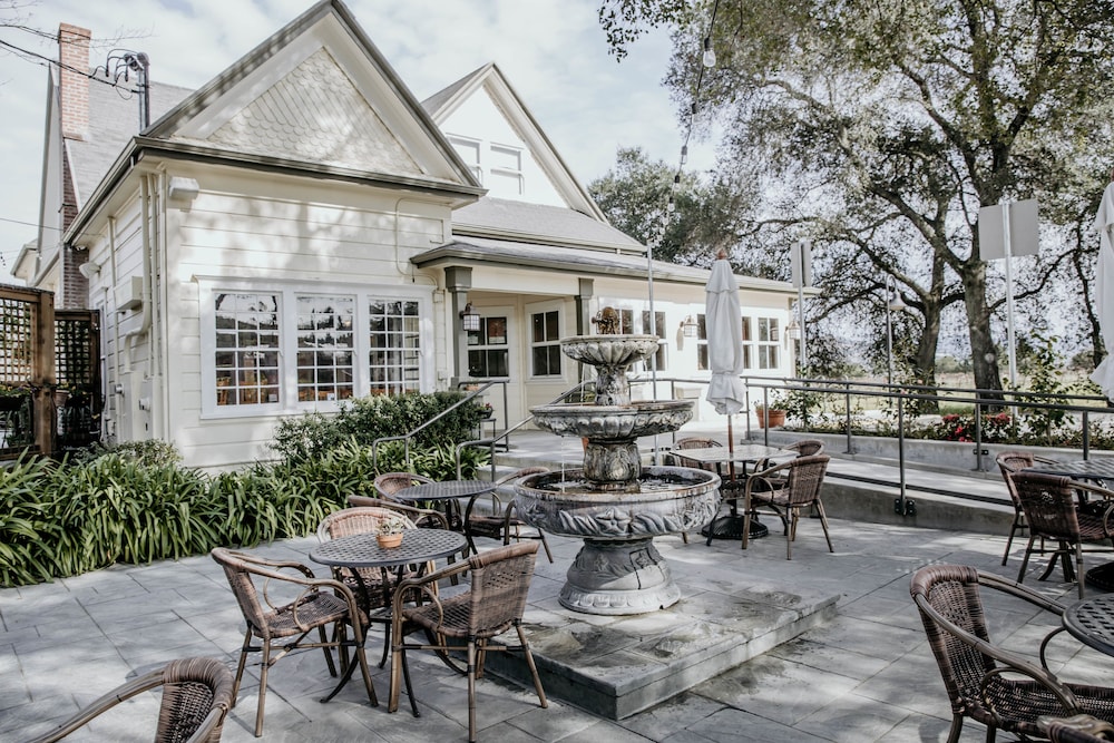 Geyserville Inn - photo 50