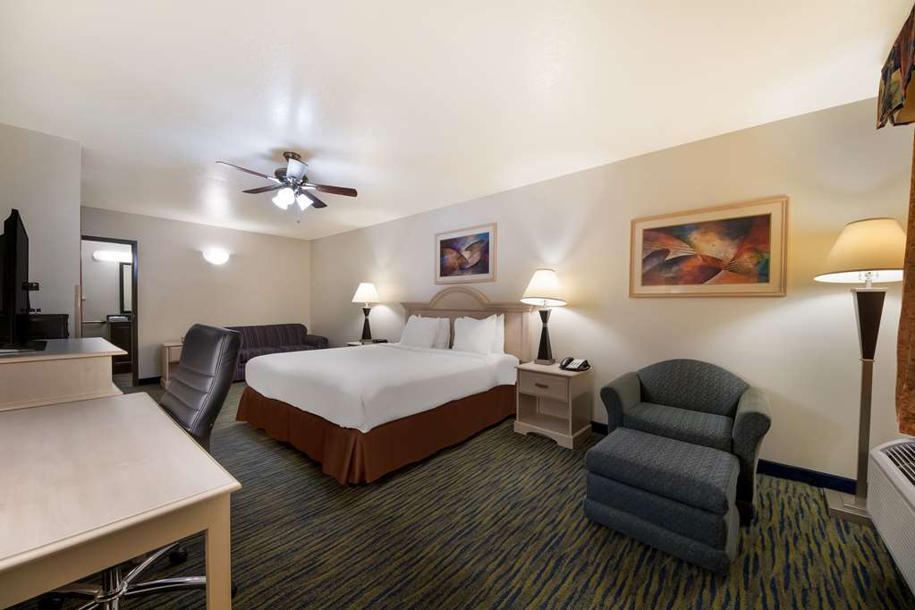 SureStay Hotel by Best Western Falfurrias - photo 9