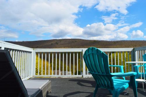 Mountain View Suites - photo 10