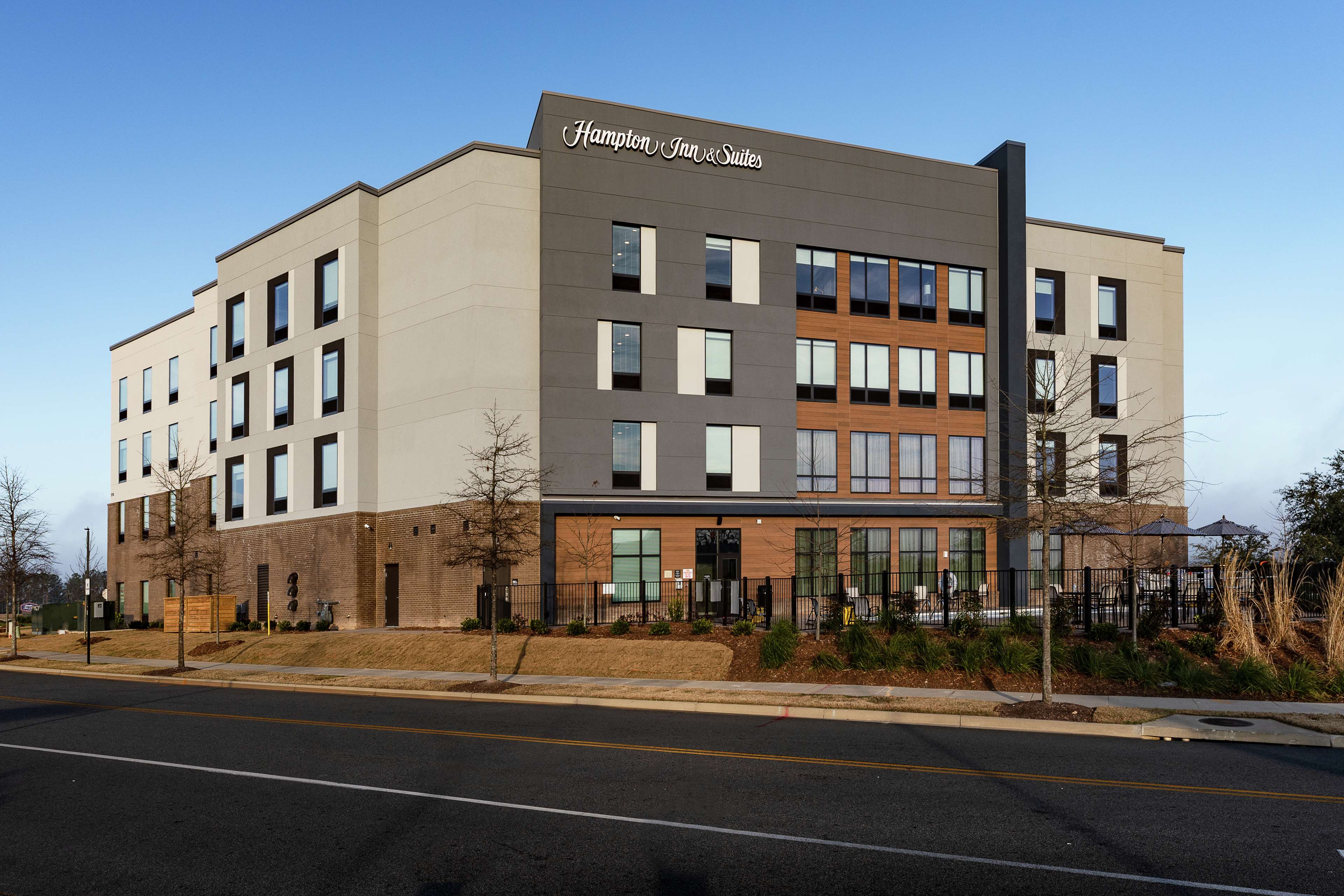 Hampton Inn & Suites Columbia Killian Road - photo 2