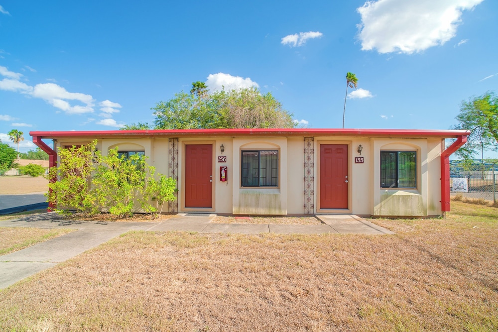Vali Ho Motel By OYO Weslaco Mercedes - photo 71
