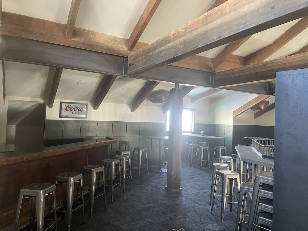 Challis Roadhouse - photo 29