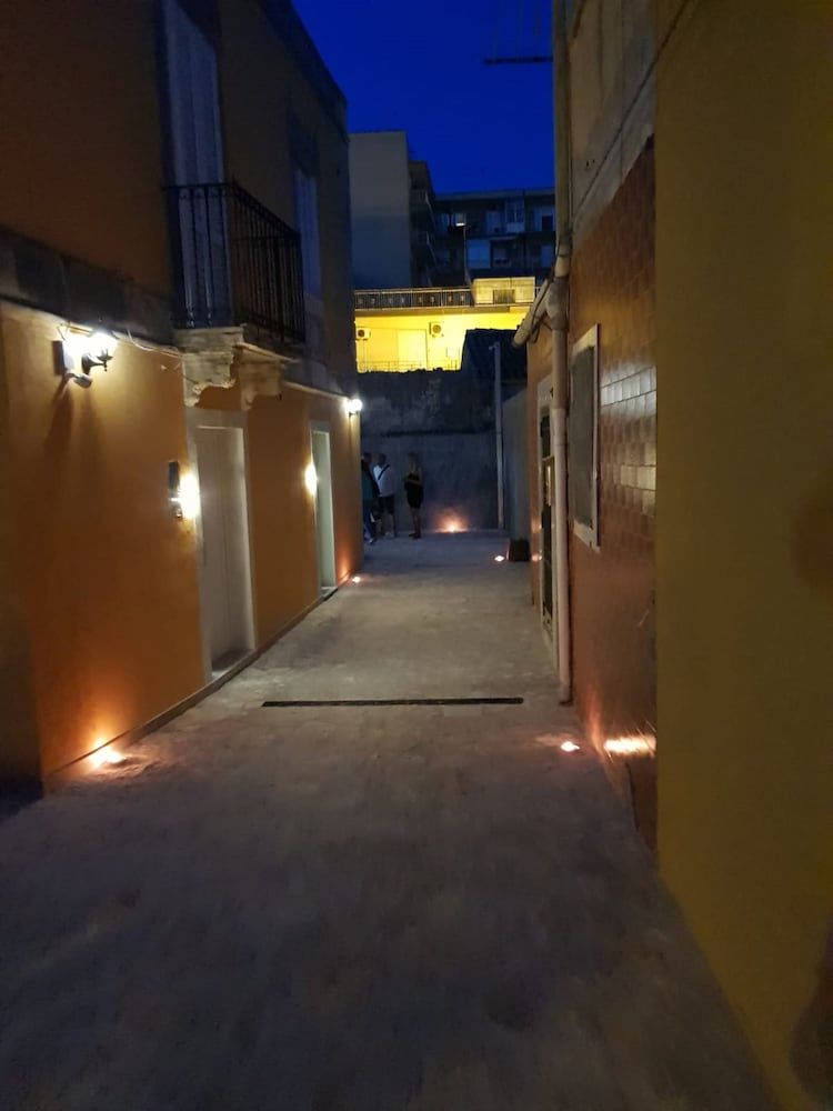 Il Daviduccio Suite — 4-Star Luxury Hotel in Siracusa, Italy
