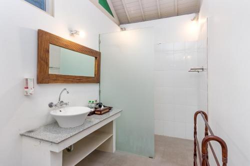 Adelle Villas — 4-Star Luxury Hotel in Seminyak, Indonesia