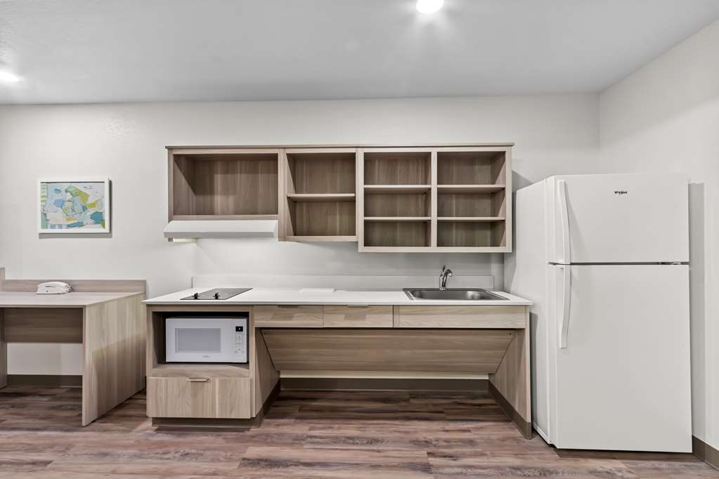 Woodspring Suites Gilbert Mesa Gateway Airport - photo 25