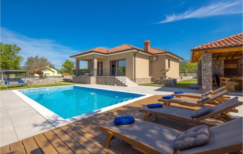 Nice Home In Soboli Cavle With Sauna — 5-Star Luxury Hotel in Cavle, Croatia
