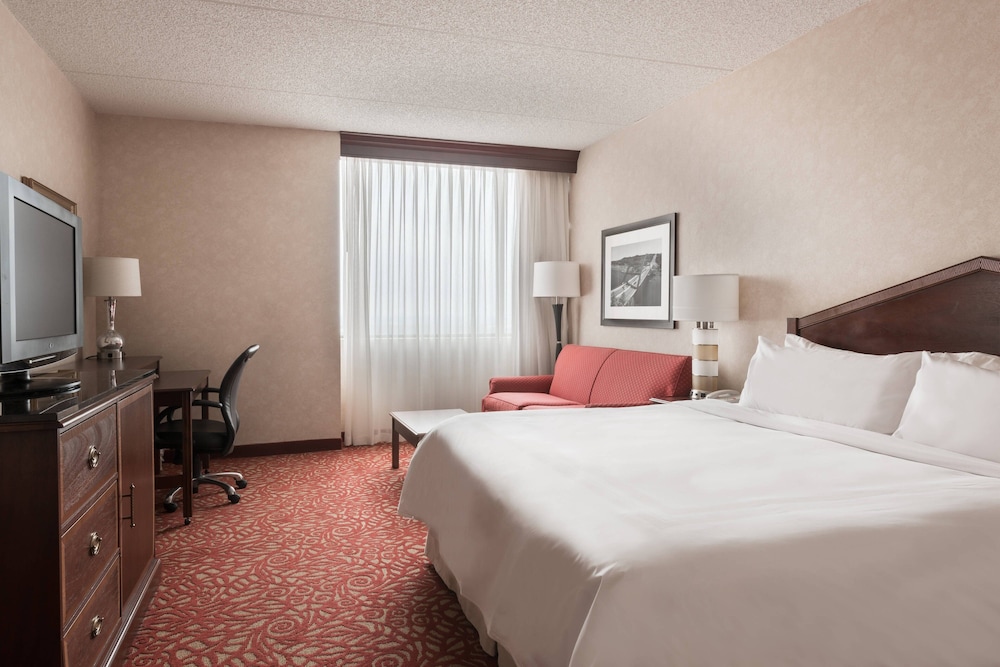Columbus Airport Marriott - photo 18