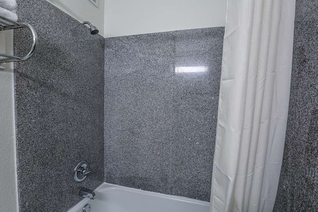 Motel 6 Pasadena TX - photo 24