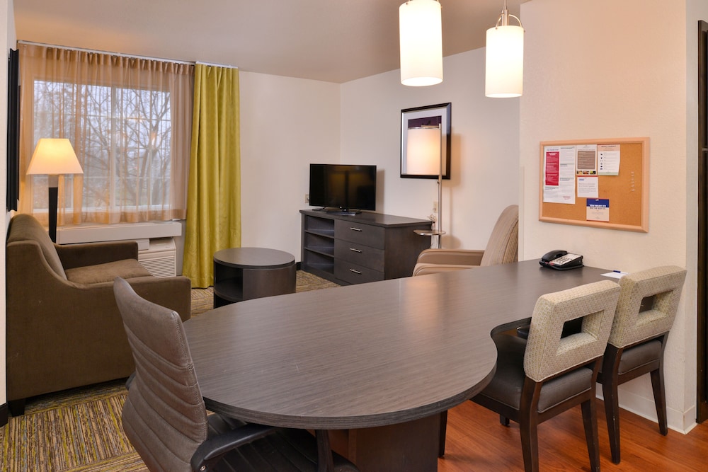 Candlewood Suites Austin Round Rock by IHG - photo 28