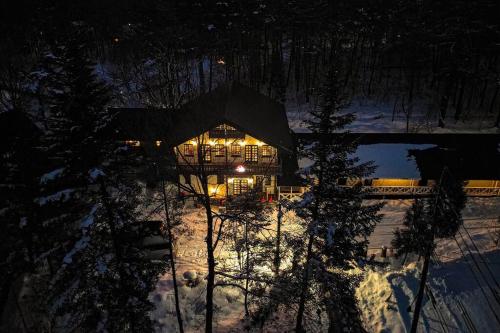 Suite 03 @ Vega Suites Echoland — 4-Star Luxury Hotel in Hakuba, Japan